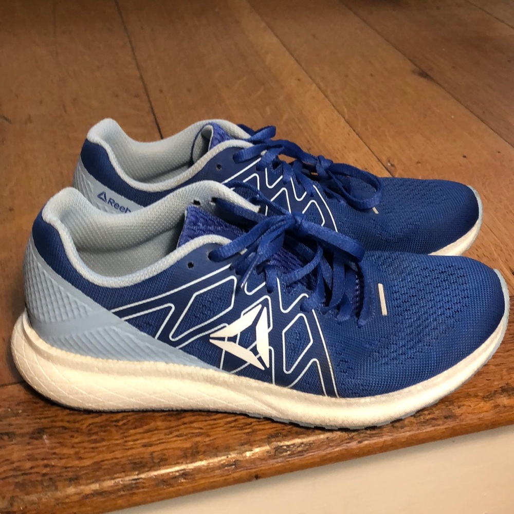 Reebok Floatride Energy size 8 Running Shoe